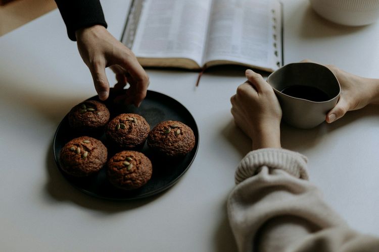 Comment manger &eacute;quilibr&eacute; quand son partenaire mange n'importe quoi ?