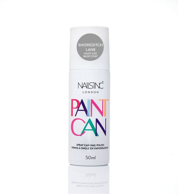 pulverisez-votre-manucure-avec-ce-vernis-en-spray-2