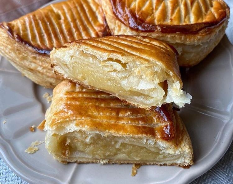 La recette des chaussons aux pommes maison facile