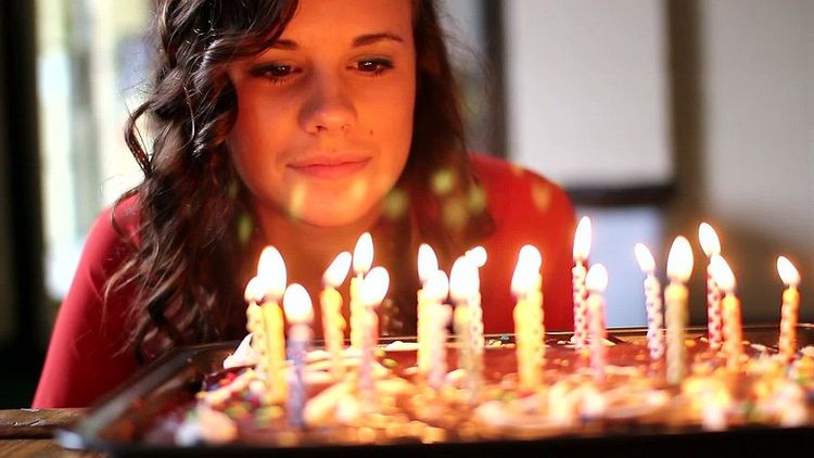 Souffler ses bougies d'anniversaire : est-ce que c'est propre ?