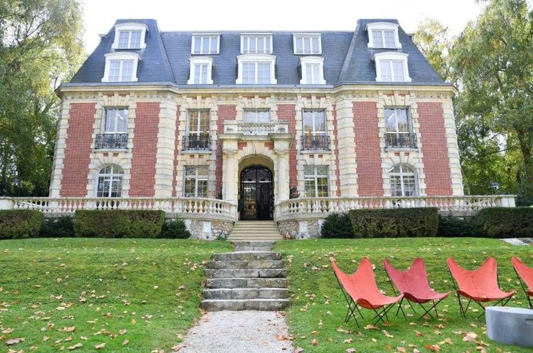 Star Academy : 80 caméras et une pièce emblématique transformée, voici ce qui attend les élèves au château | So Busy Girls
