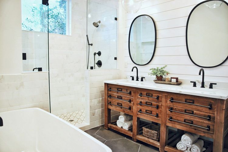 Les astuces pour bien plier ses serviettes de bain