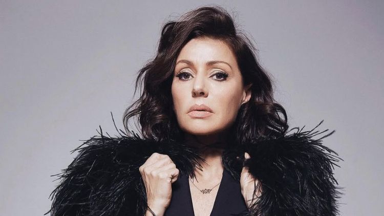 Tina Arena vit pr&egrave;s de Paris depuis plus de 20 ans&hellip; et peu de gens savent o&ugrave;