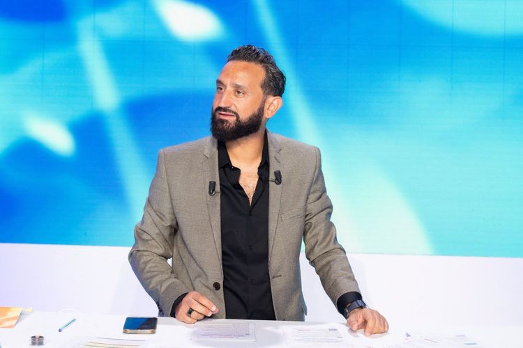Mariage surprise pour Meriem Debbagh : l'ex-chroniqueuse de TPMP officialise son union sur Instagram