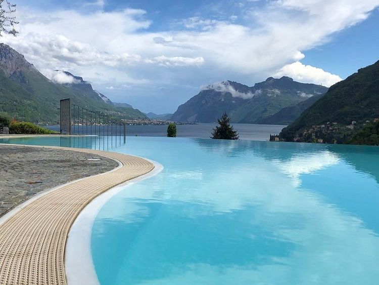 vue-lac-airbnb-italie