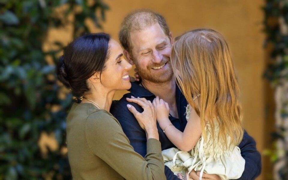 Meghan Markle : les tenues adorables de Lilibet coûtent bien moins cher qu’on pourrait le croire | So Busy Girls