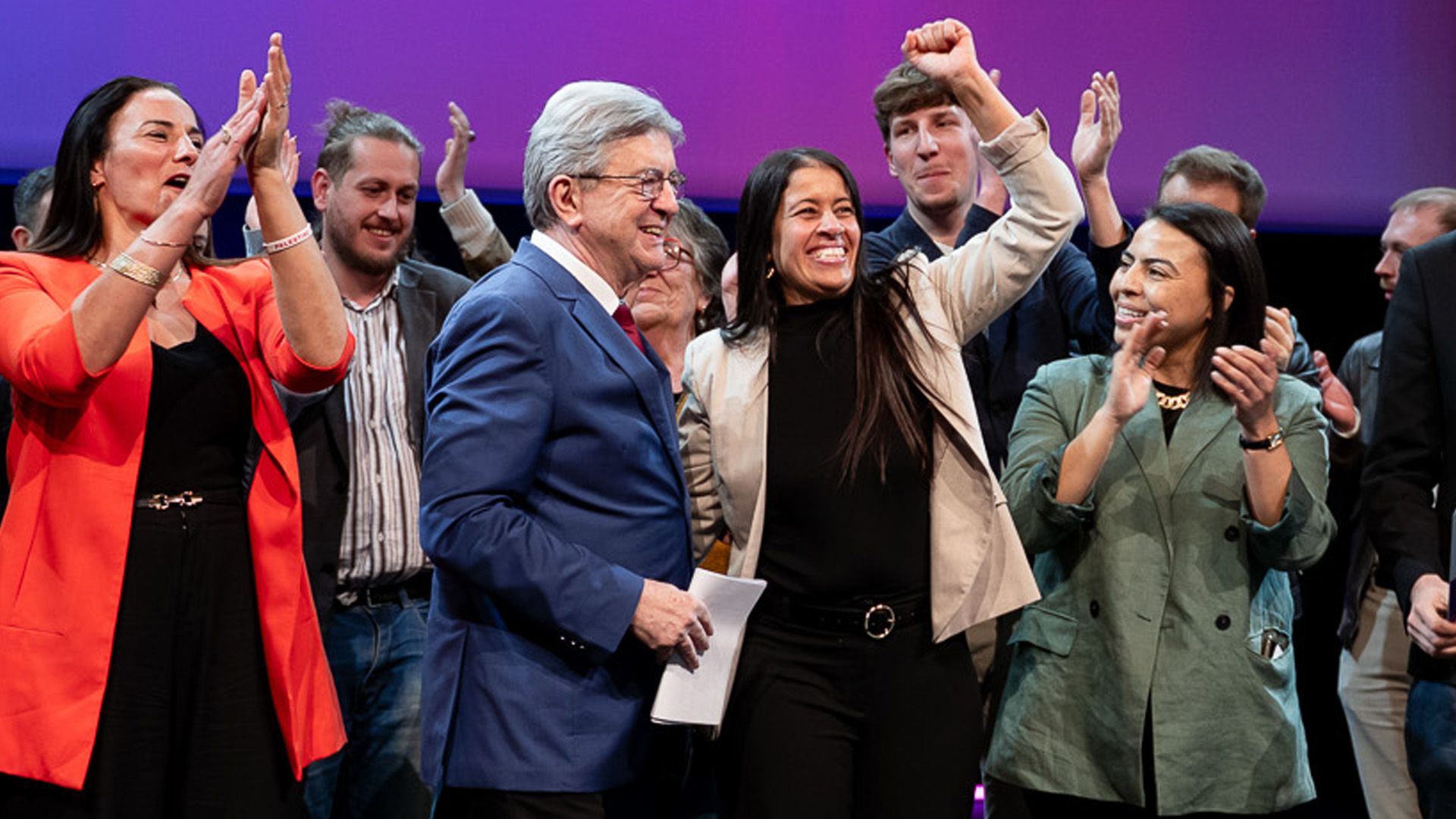 &Agrave; Lille, Jean-Luc M&eacute;lenchon r&eacute;unit 1 600 personnes et soutient Lahouaria Addouche, arriv&eacute;e &agrave; 23,36 %