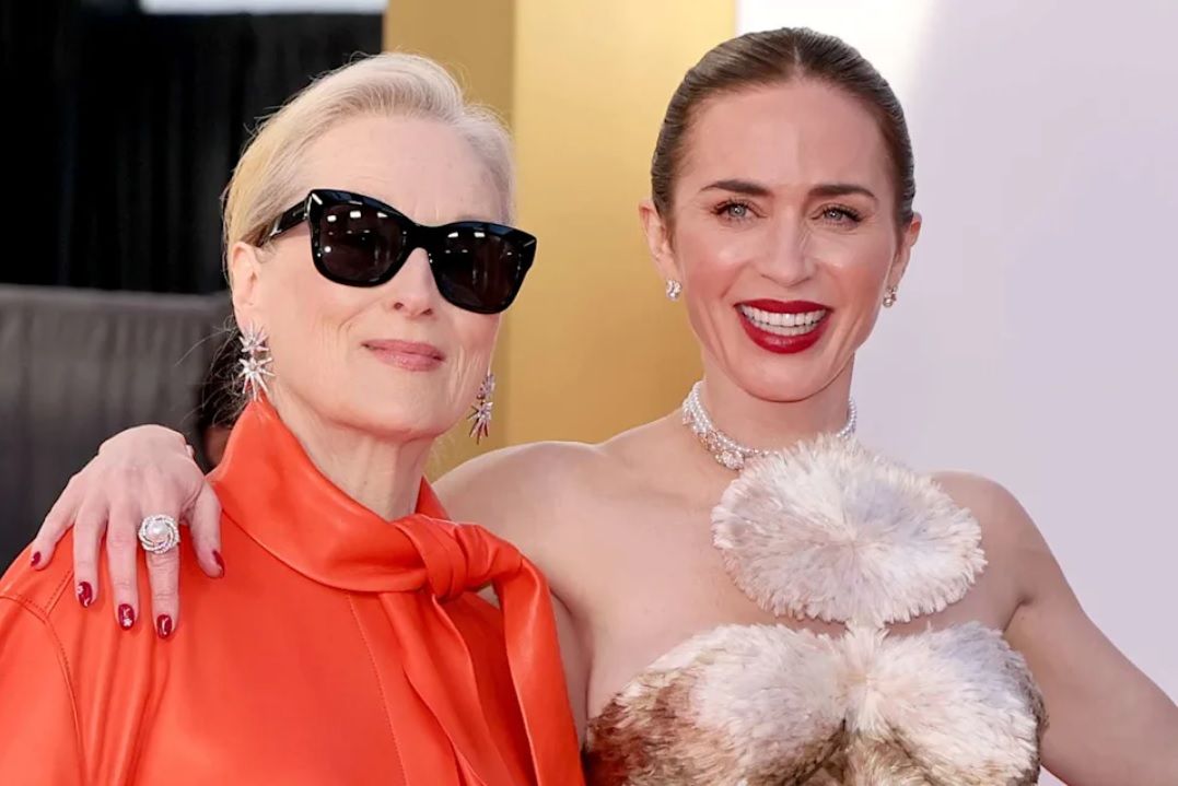 J’avais très peur d’elle : ce face-à-face avec Meryl Streep qui a marqué Emily Blunt sur le tournage