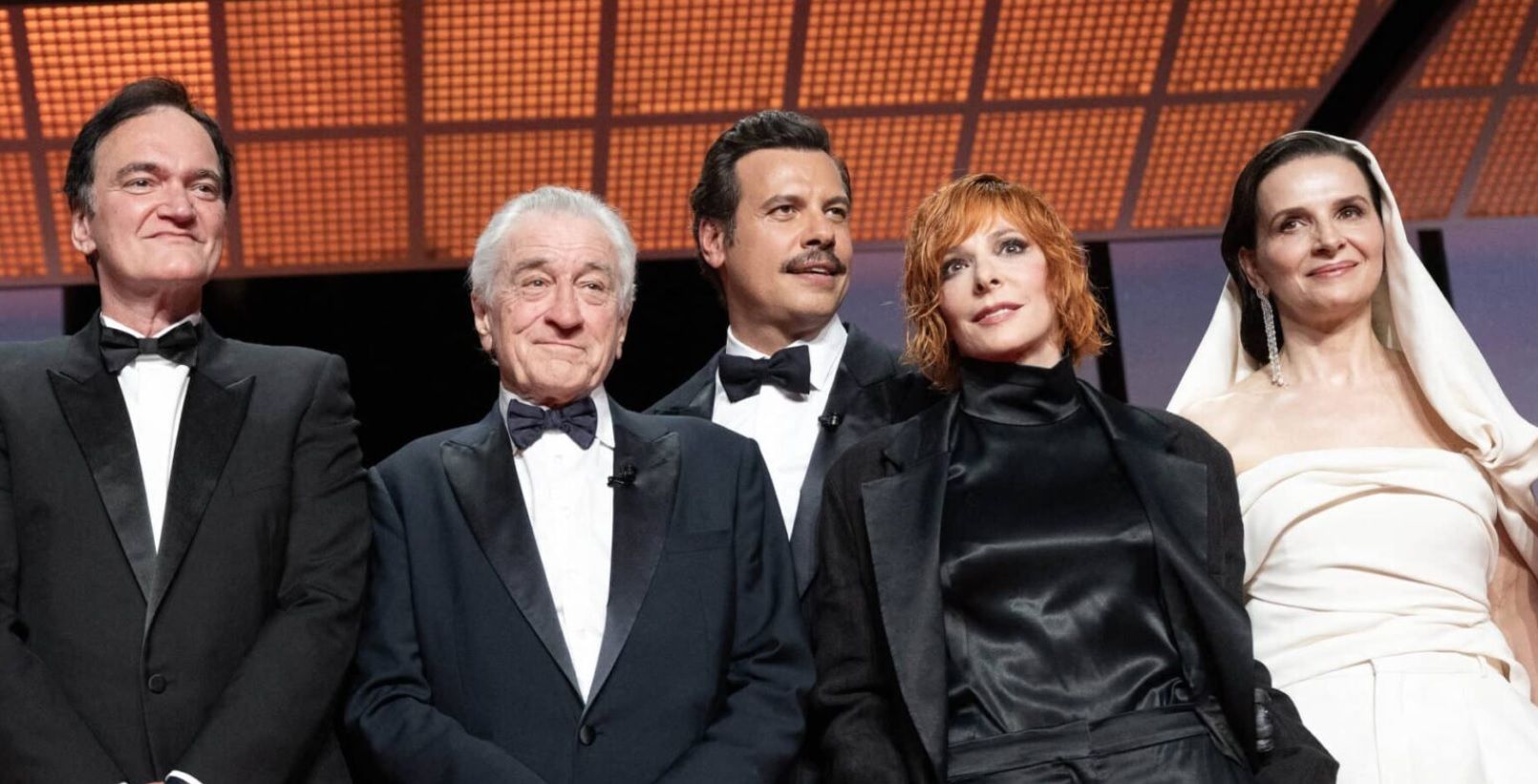 Myl&egrave;ne Farmer a c&eacute;l&eacute;br&eacute; Robert De Niro au Festival de Cannes, avec qui elle partage une amiti&eacute; de 30 ans.