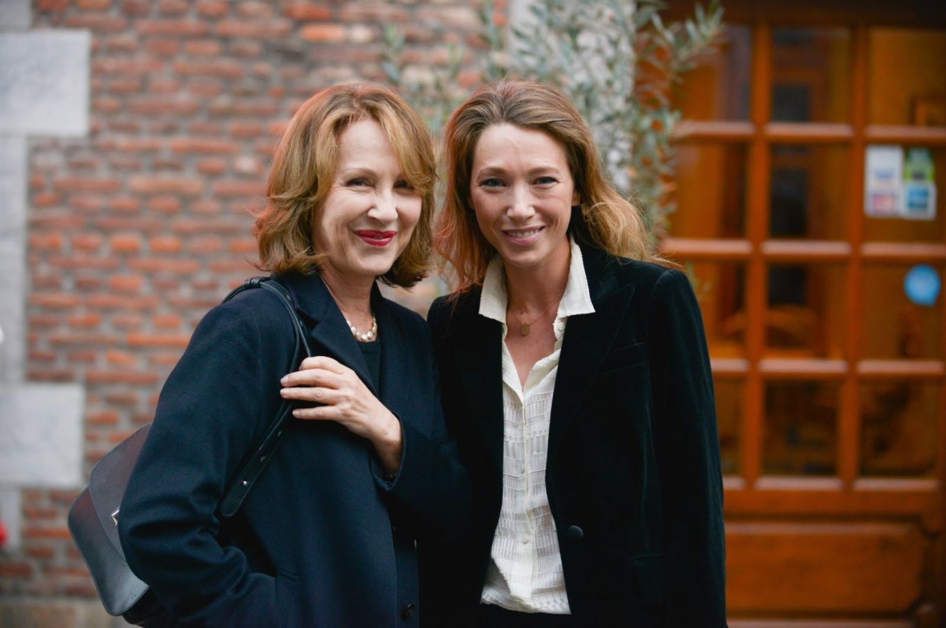 J&rsquo;ai perdu la moiti&eacute; de mon c&oelig;ur : les mots de Laura Smet apr&egrave;s la mort de Nathalie Baye bouleversent tout le monde