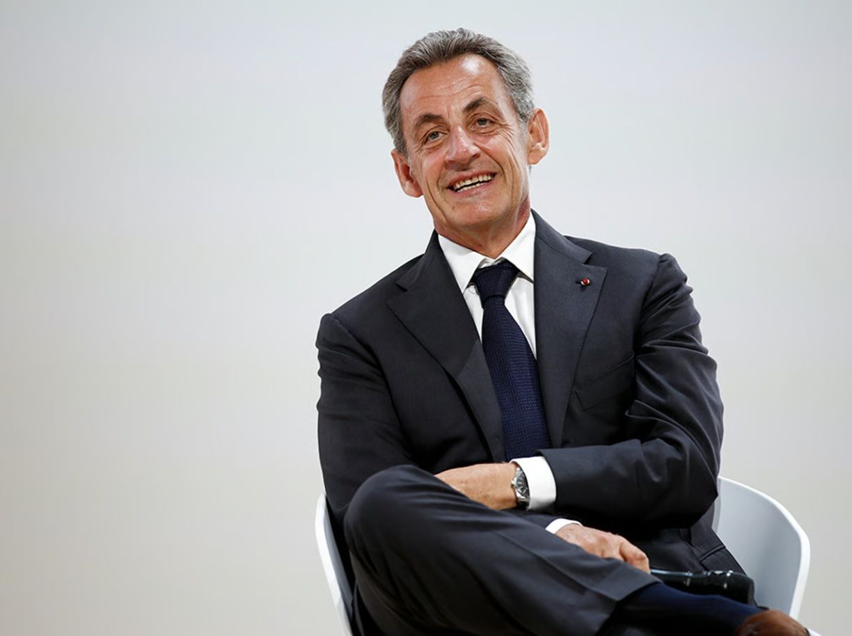 Nicolas Sarkozy f&ecirc;te ses 71 ans : ce cadeau &agrave; 3 500 euros intrigue et une surprise inattendue relance les sp&eacute;culations