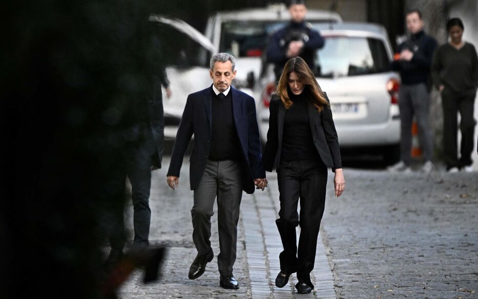 Prison de la Santé : Carla Bruni empêchée de voir Nicolas Sarkozy, voici pourquoi