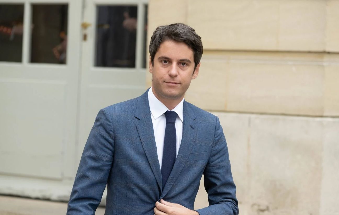 Ce n&rsquo;&eacute;tait plus vraiment discret : ce que l&rsquo;on raconte des nuits anim&eacute;es &agrave; Matignon