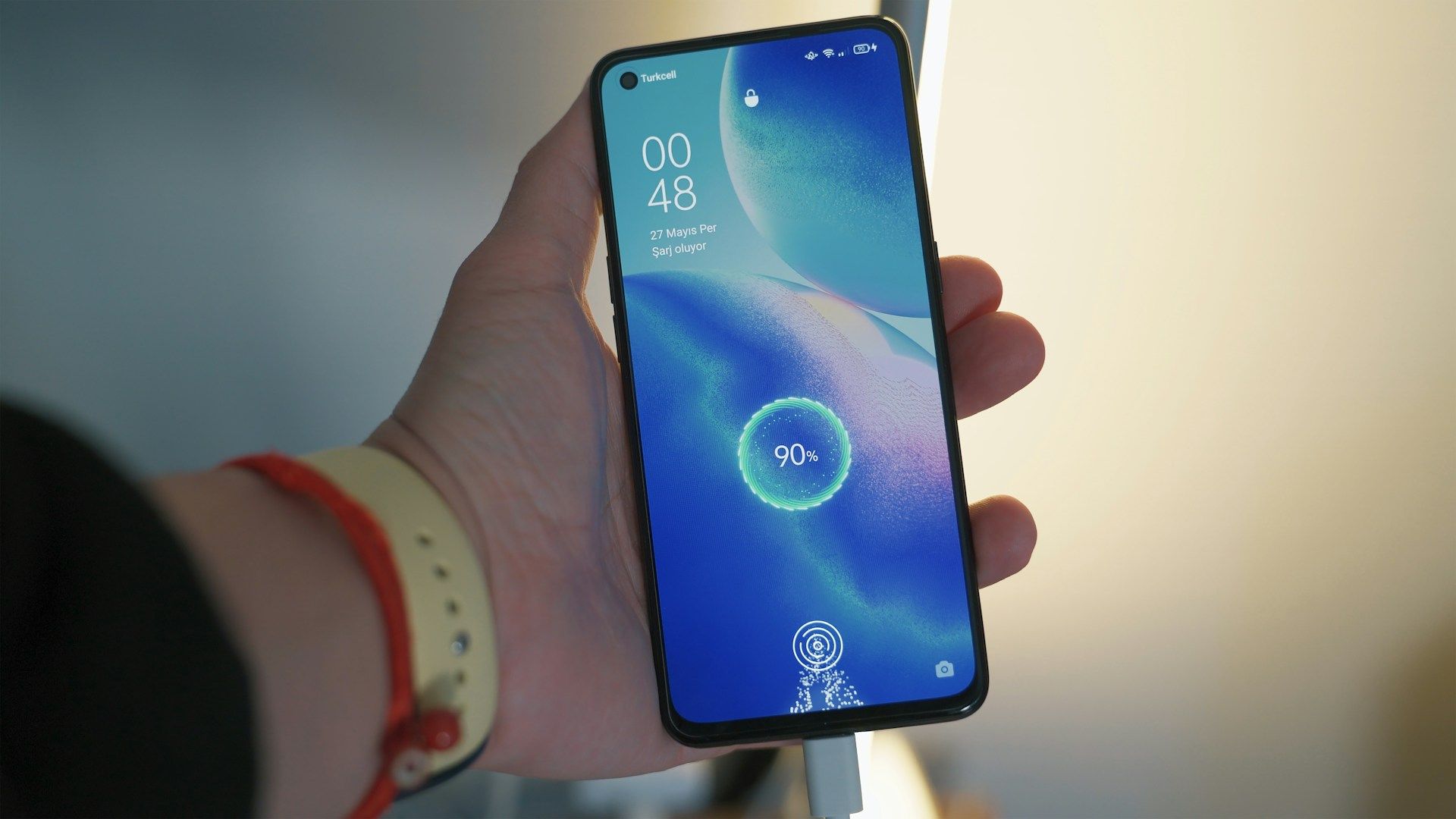 La batterie de notre smartphone conditionne notre humeur.