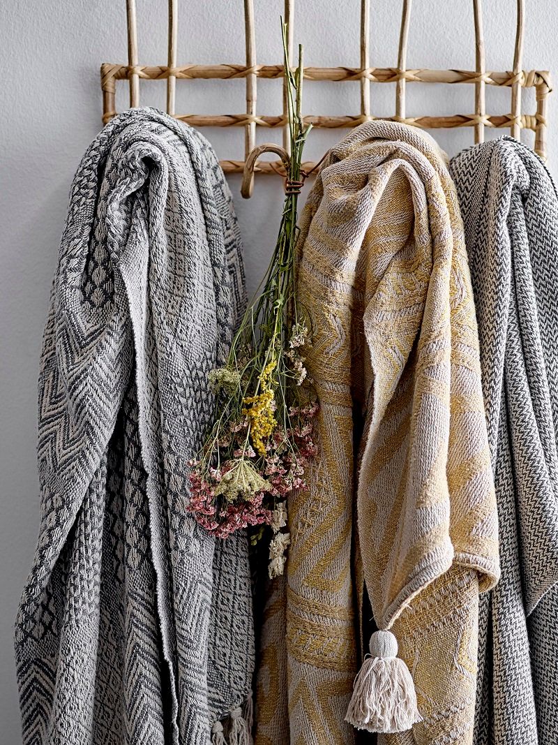 plaid-clemence-en-coton-recycle-130x160cm-maisons-du-monde