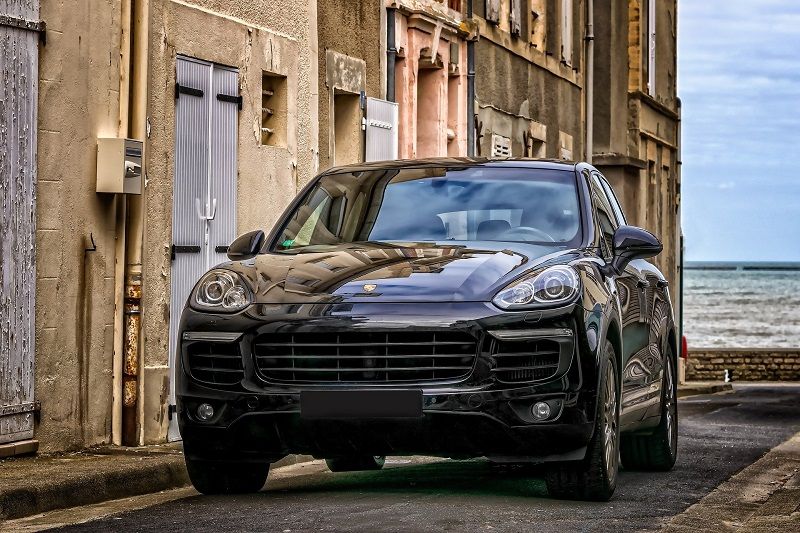 porsche-cayenne