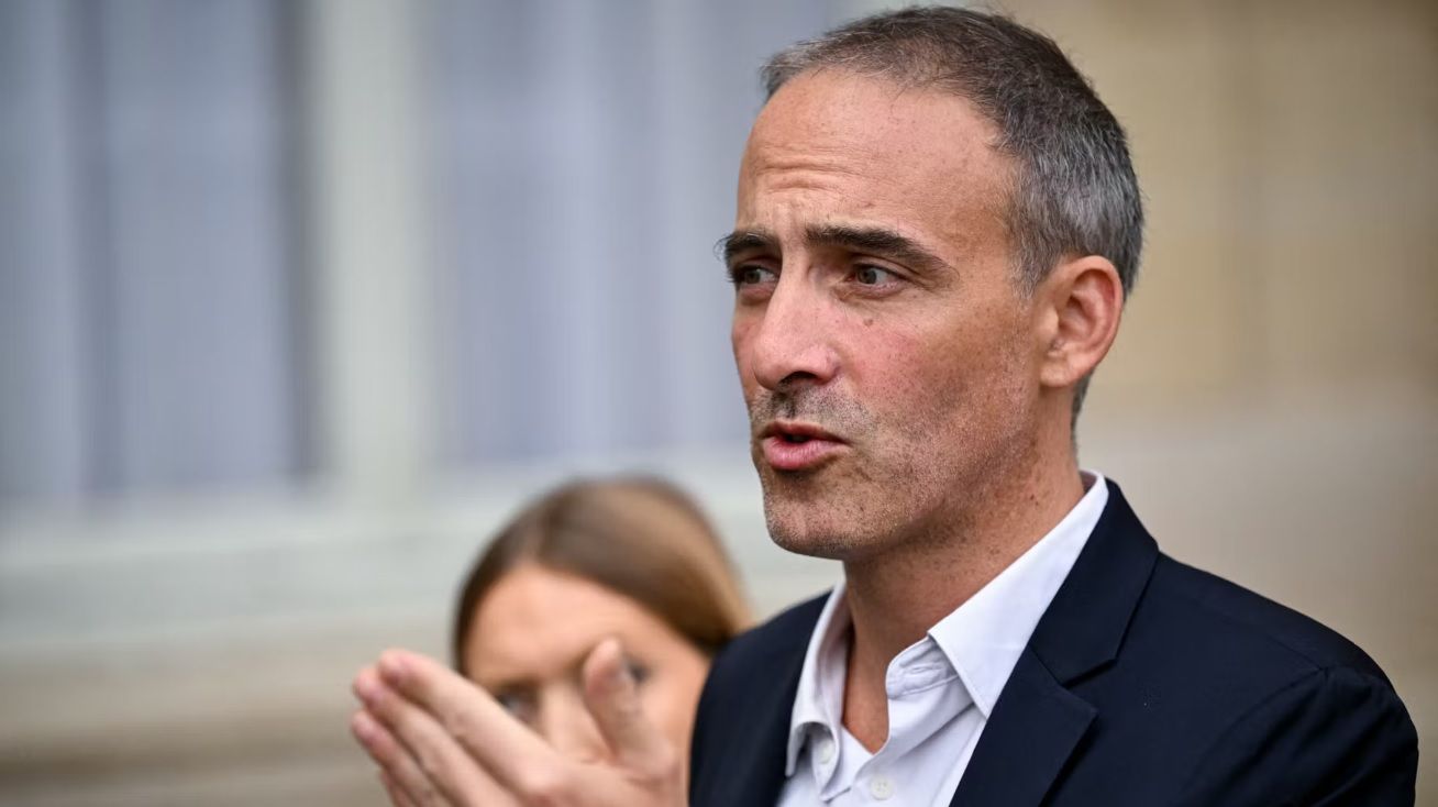 Municipales : la d&eacute;cision choc de Rapha&euml;l Glucksmann qui ravive les tensions &agrave; gauche