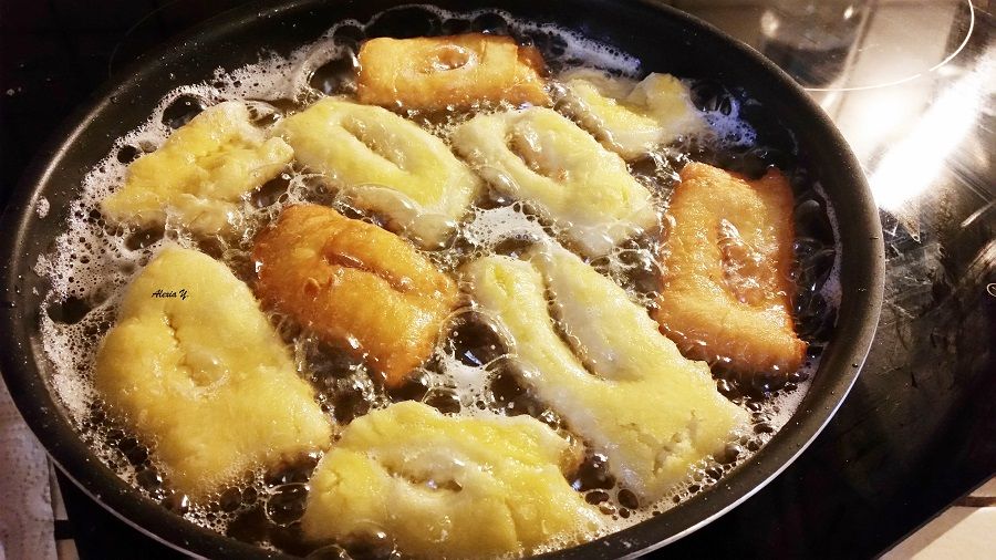 recette-de-bugnes-beignets