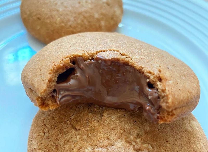 La recette des sabl&eacute;s chocolat noisette maison.