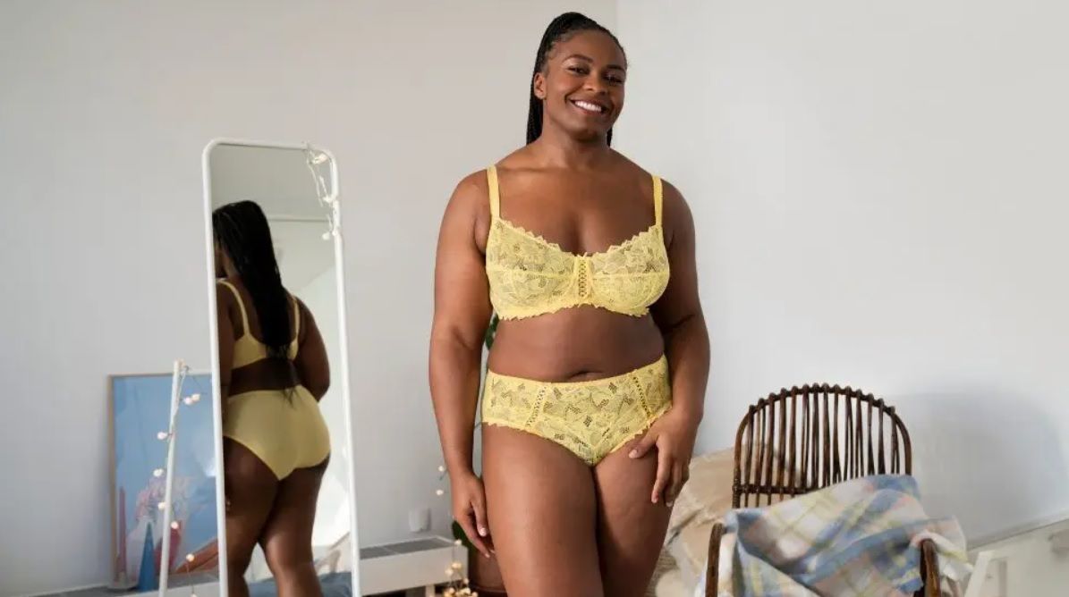 Sans filtre ni complexe, Romane Dicko s&rsquo;affiche en lingerie et inspire des milliers de femmes