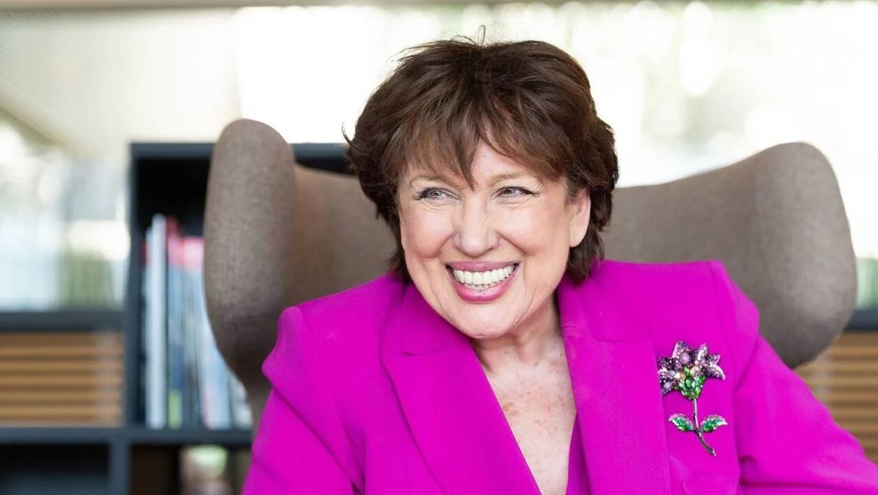 Il faut arrêter ces attitudes de vierge effarouchée : Roselyne Bachelot règle ses comptes en direct avec Jack Lang
