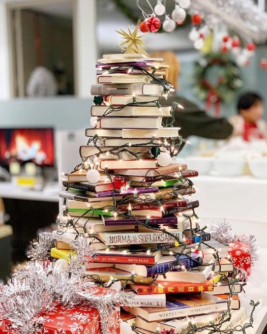 sapin-noel-livres-book-tree-3