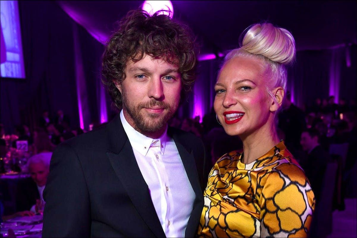 Divorce explosif : Sia et son ex-mari se livrent une guerre judiciaire féroce pour la garde de leur fils sur fond d'accusations très graves