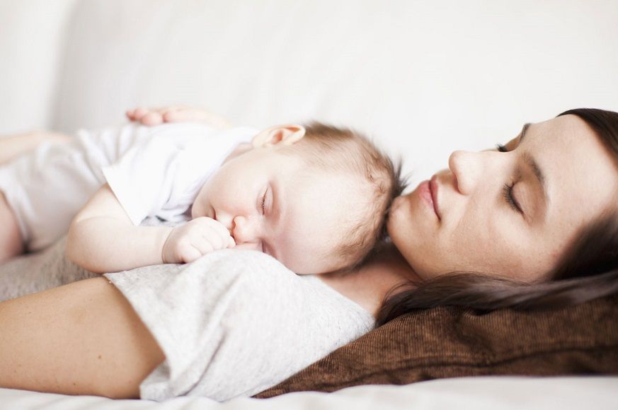 sleeping-mom-and-baby