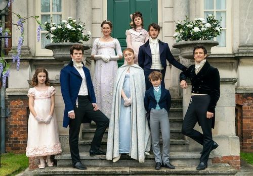 Bridgerton : après La Reine Charlotte, Netflix mise sur une nouvelle série avec une romance très attendue | So Busy Girls