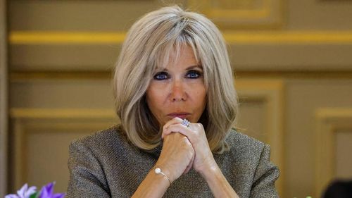 Brigitte Macron visée au 13h de France 2 : pourquoi cette image à l’écran fait polémique | So Busy Girls