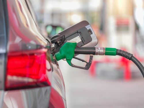 Carburant : 20 euros de plus par plein depuis janvier et 17 % des stations en difficulté, la situation se tend encore en France | So Busy Girls