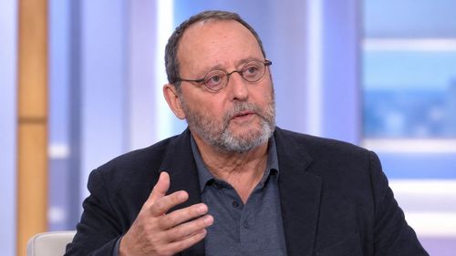 "Je pense que c’est bien mais..." : Jean Reno a affiché son soutien aux manifestations lycéennes | So Busy Girls