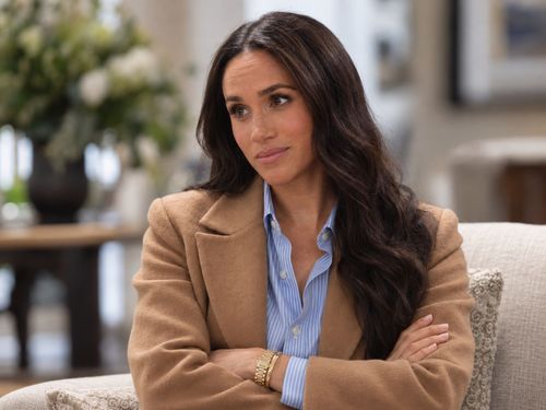 « Elle a été utilisée » : Meghan Markle lâchée par Netflix ? Ses proches dénoncent une manipulation | So Busy Girls