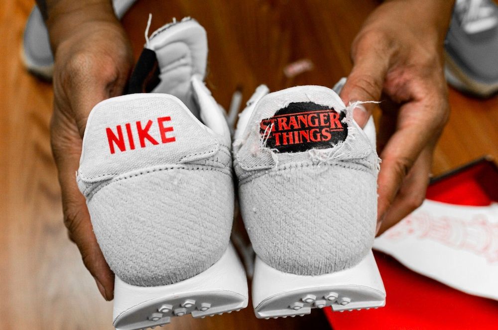 sneakers-nike-stranger-things-feu-2