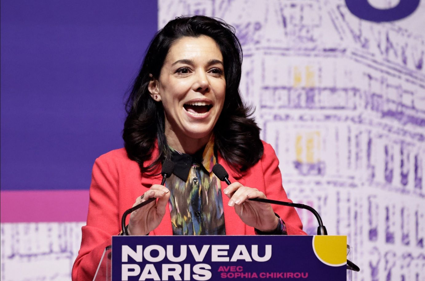 Longtemps &eacute;cart&eacute;e puis finalement pr&eacute;sente sur le plateau : comment Sophia Chikirou s&rsquo;est impos&eacute;e dans le d&eacute;bat