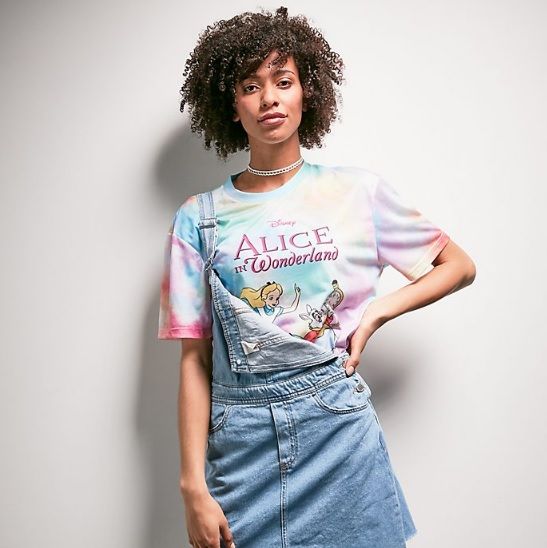 t-shirt-alice-au-pays-des-merveilles