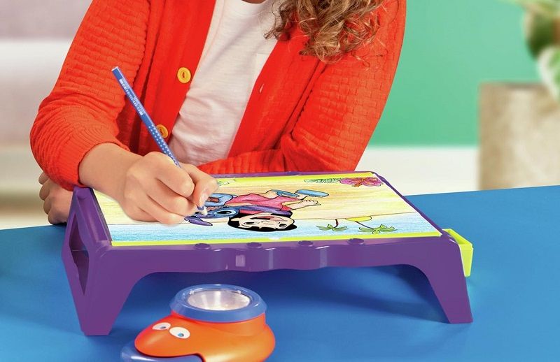 La tablette Xoomy Disney de Ravensburger : le cadeau id&eacute;al pour r&eacute;v&eacute;ler le talent des petits artistes !