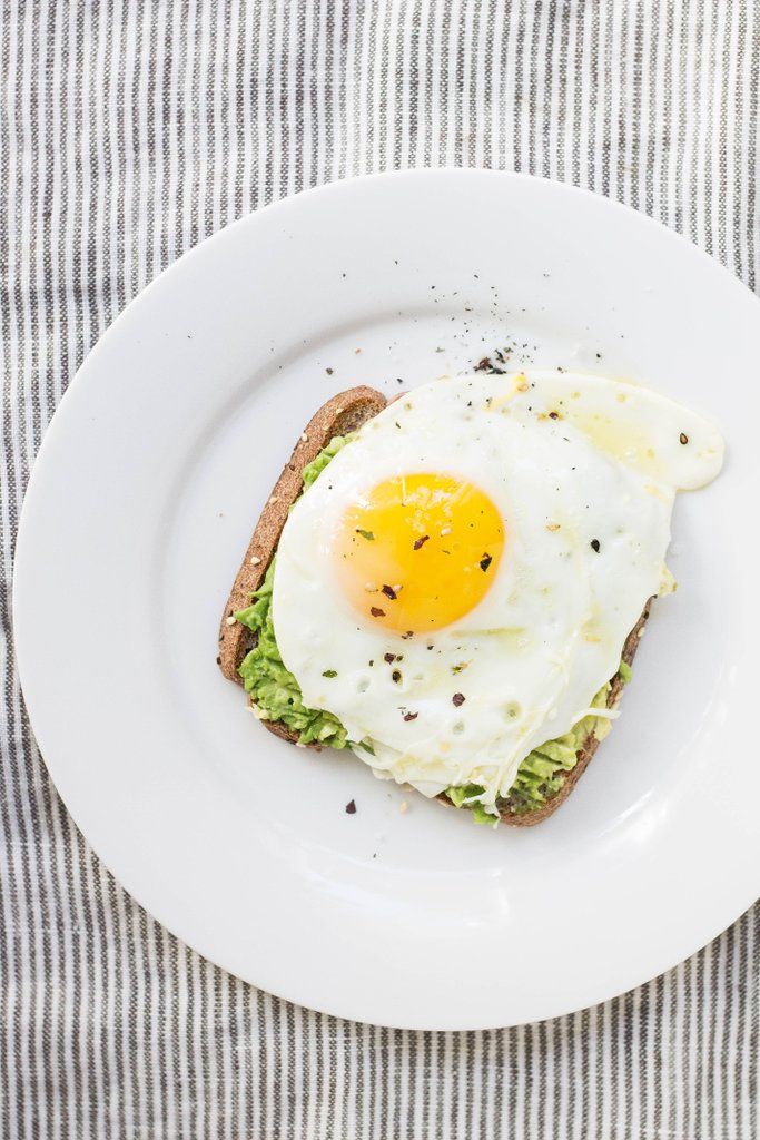 tartine-avocat-oeuf