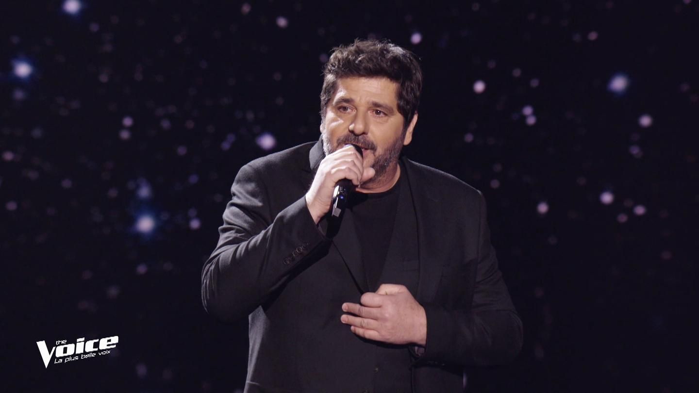 Auditions à l’aveugle : quand Patrick Fiori sème le trouble et fait vaciller les coachs