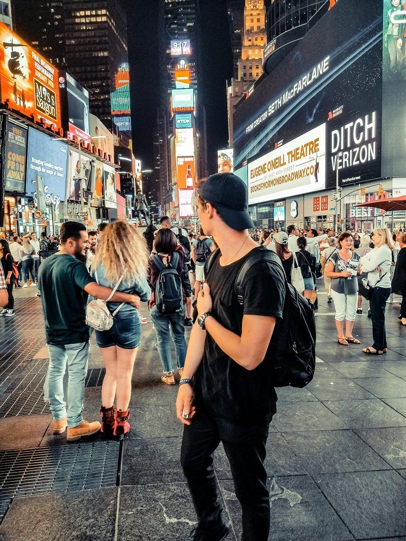 touristes-time-square