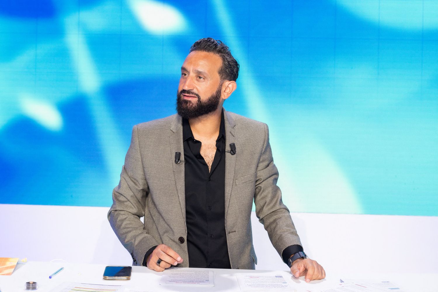 Mariage surprise pour Meriem Debbagh : l'ex-chroniqueuse de TPMP officialise son union sur Instagram