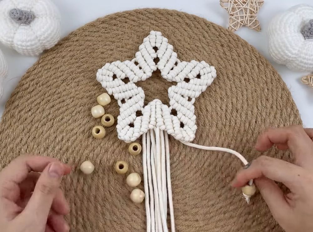 Comment faire une &eacute;toile facile en macram&eacute;