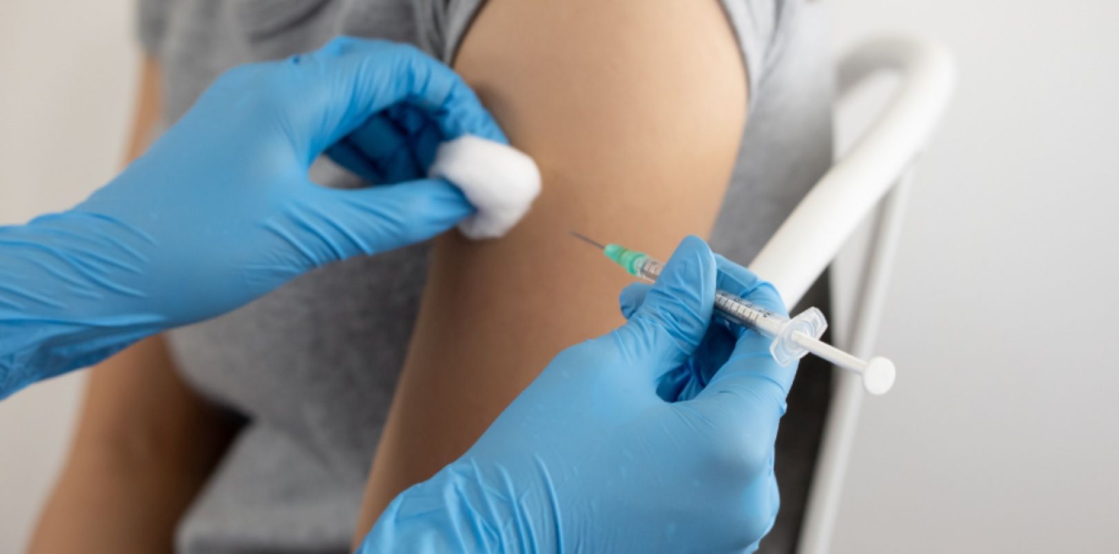 Grippe et Covid-19 : plus de 19 millions de Fran&ccedil;ais pourront se faire vacciner gratuitement d&egrave;s le 14 octobre