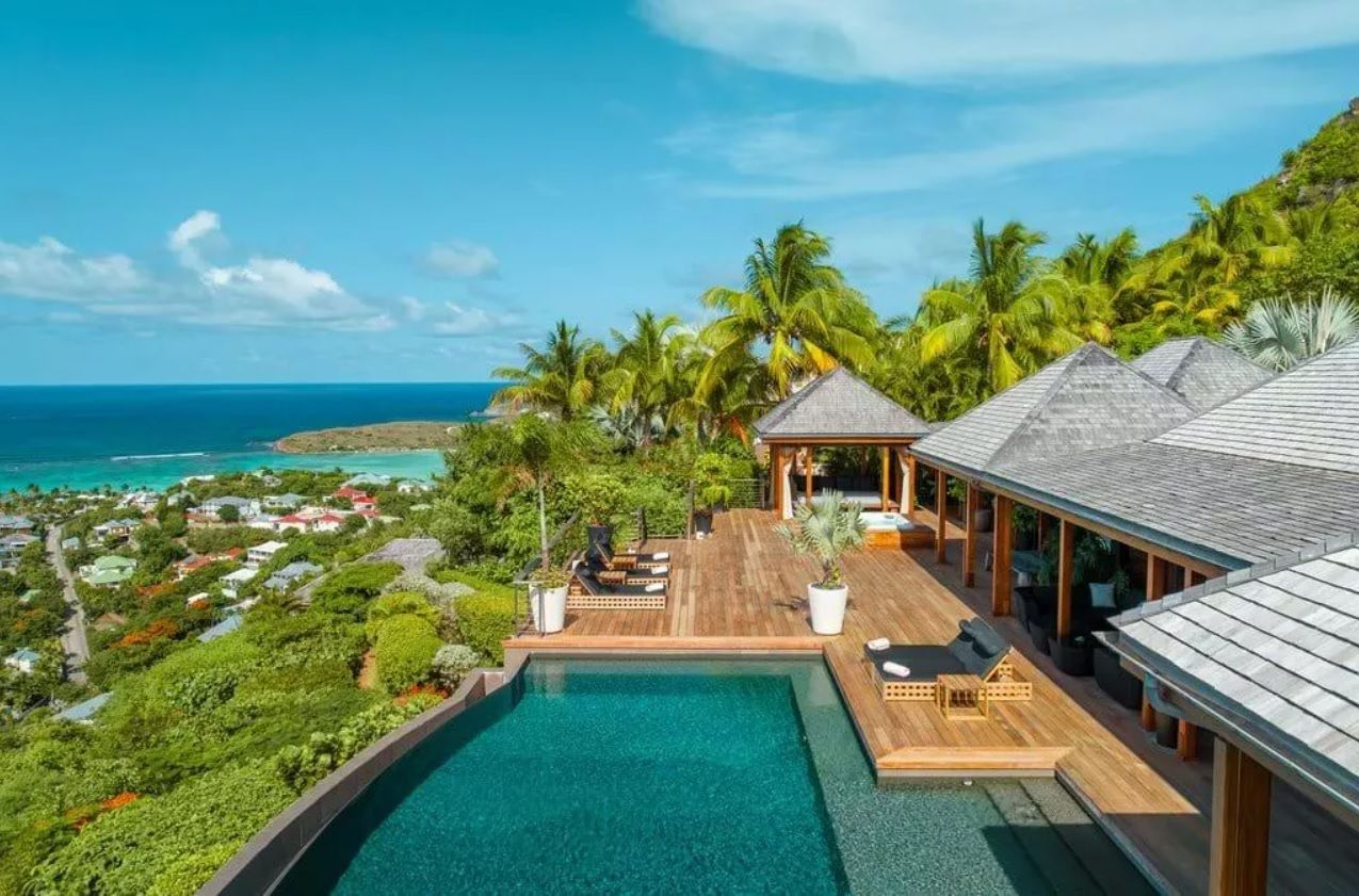Laeticia Hallyday : le prix fou pour louer sa sublime villa Jade à Saint-Barth dévoilé